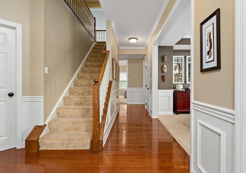 139 Summit Dr, Sewickley, PA 15143-8893