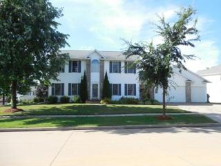 521 Apple Creek Rd, Appleton, WI 54913-8494