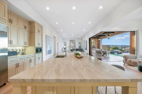 31 Seawatch, Newport Beach CA  92657-1650 exterior