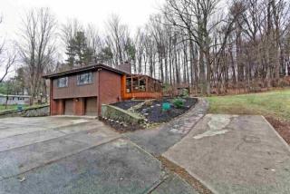 203 Winter St, Troy NY  12180-7730 exterior