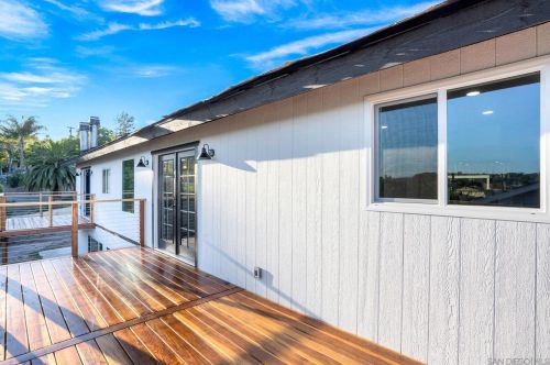 252 Plumosa Ave, Vista CA  92083-8022 exterior