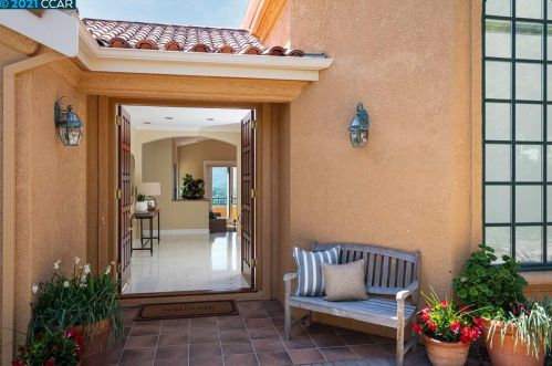 522 Oakshire Pl, Alamo CA  94507-2325 exterior