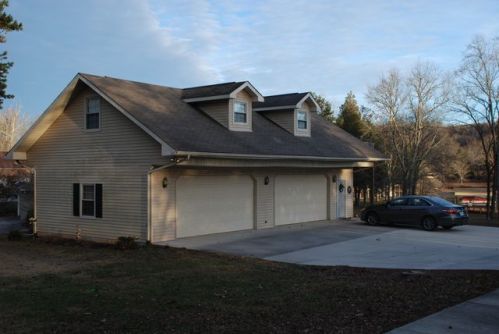 153 University Rd, Kingston, TN 37763-6522