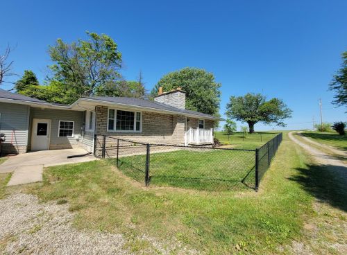 1785 Cattail Rd, Chillicothe, OH 45601-8429