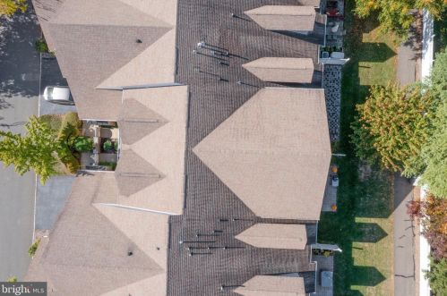 46 Schindler Ct, Lawrence Township NJ  08648-2579 exterior