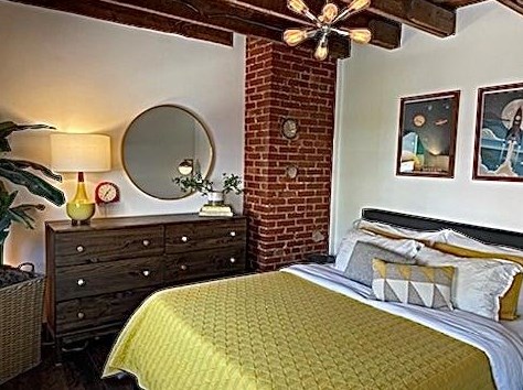 4068 Howley St, Pittsburgh PA 15224-1439 exterior