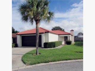 1956 Magnolia Cir, Tavares, FL 32778-2037