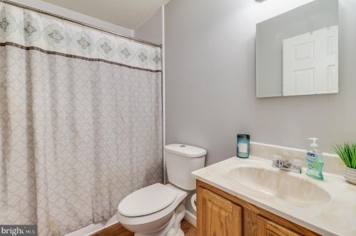 23415 Meadows Ln, Slaughter Beach DE  19963-4778 exterior