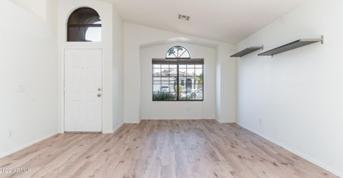 13368 Desert Ln, Sun City, AZ 85374-5260