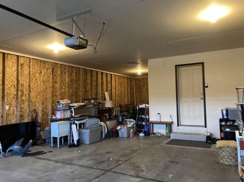 907 Lotus Trl, Menasha WI  54952-8852 exterior