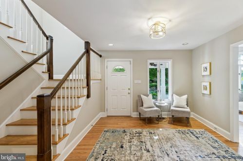 444 Great Falls St, Falls Church VA  22046-2608 exterior