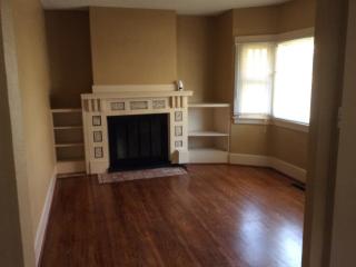 105 Knox Ave, Spokane WA  99205-4833 exterior