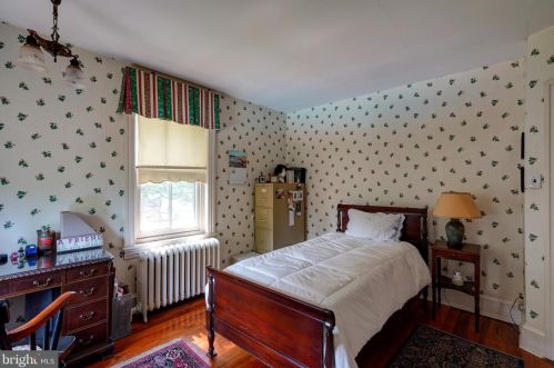 233 Union St, Kennett Sq PA  19348-3330 exterior