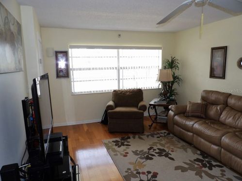 5403 Embassy Ave, New Port Richey FL 34652-5038 exterior