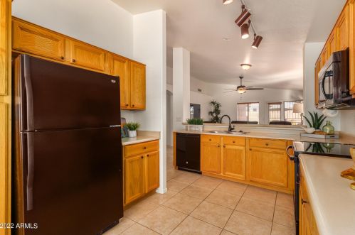 1782 Appaloosa Rd, Gilbert AZ 85296 exterior