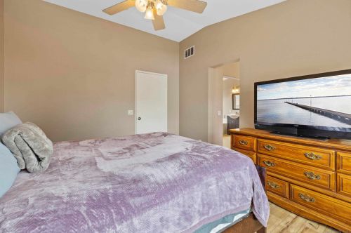 42092 Orange Blossom Dr, Temecula CA  92591-5542 exterior
