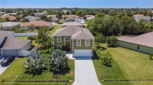 1612 Mcallister Ln, Fort Pierce, FL 34953-1248