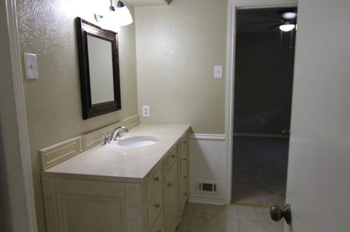 4331 Cinnabar Dr, Dallas TX  75227-1709 exterior