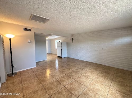 5739 24th St, Tucson AZ  85711-5962 exterior