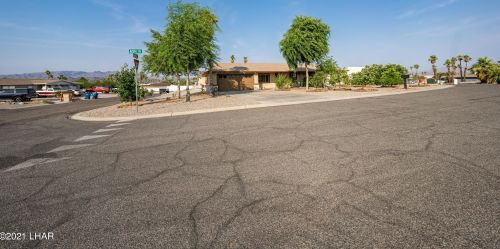 1960 Ash Dr, Lake Havasu City, AZ 86403-6675