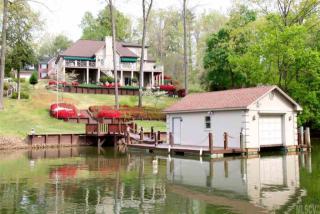 195 Charlotte Ann Ln, Hickory, NC 28601-7844