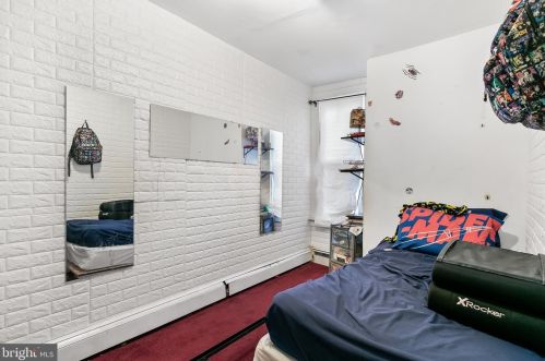 1040 Langham Ave, Camden NJ  08103-2735 exterior