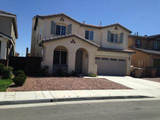 10235 Susan Ave, Hesperia, CA 92345-4691