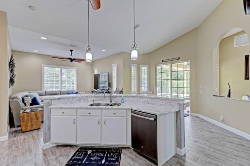 1241 Bimini Ln, West Palm Beach FL  33404-2770 exterior