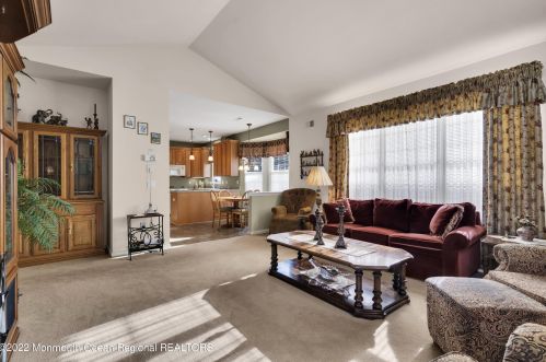 88 Enclave Blvd, Lakewood NJ  08701-5783 exterior