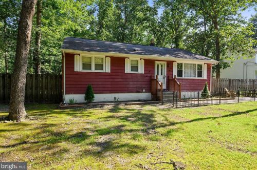 111 Kentucky Trl, Browns Mills, NJ 08015-5534