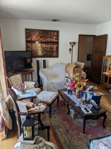 6704 Balboa Ave, Van Nuys CA  91406-4181 exterior