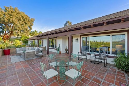 39386 Chaparral Dr, Temecula CA  92592-8822 exterior