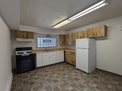 2194 Pauline Ave, Pittsburgh PA  15216-3517 exterior