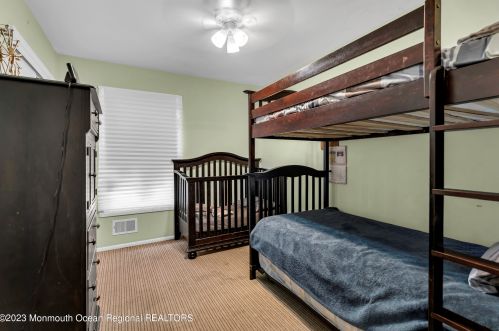 955 Hearthstone Dr, Lakewood NJ  08701-5513 exterior