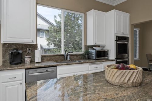5743 Owls Nest Dr, Santa Rosa CA  95409-4350 exterior
