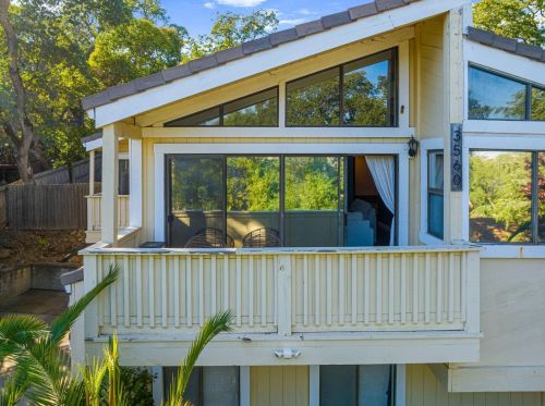 3560 Patterson Way, Folsom CA  95762-4405 exterior