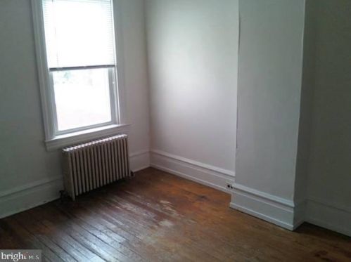 407 College Ave, Lancaster PA 17603-3319 exterior