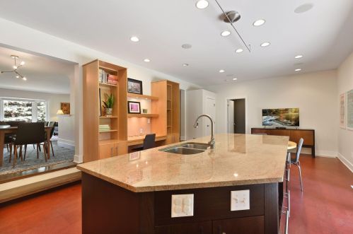 6812 Wooddale Ave, Minneapolis MN  55435-1635 exterior