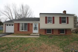 2392 New St, East Petersburg PA  17520-1428 exterior