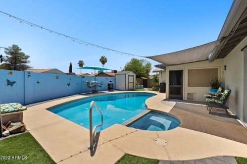 2609 Pleasant Dr, Chandler, AZ 85225-2159