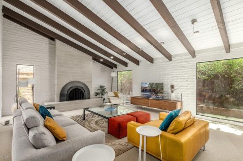 6825 18th St, Phoenix AZ  85042-5706 exterior