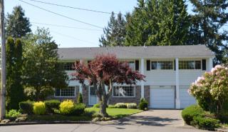 26601 Manchester Ct, Kent, WA 98032-7822