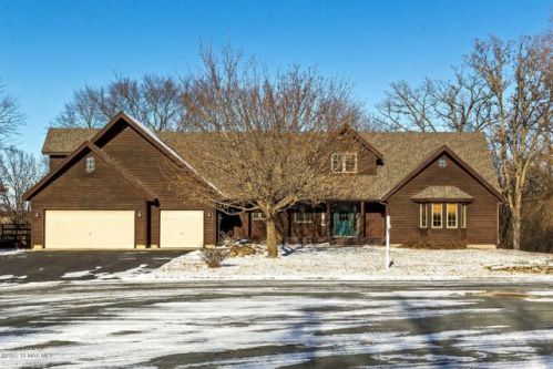 2157 Margaret St, Cummingsville, MN 55923-1752