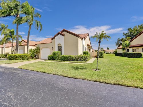 8447 Mooring Cir, Boynton Beach, FL 33472-2343