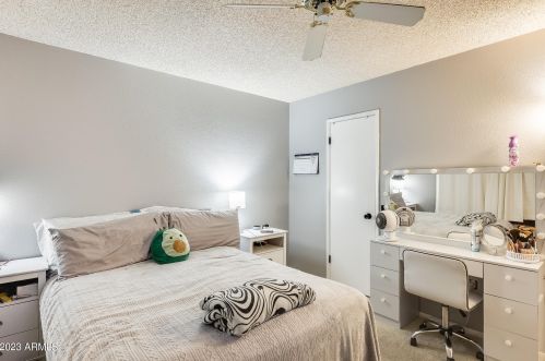 18602 132 Ave, Sun City AZ 85375-4502 exterior