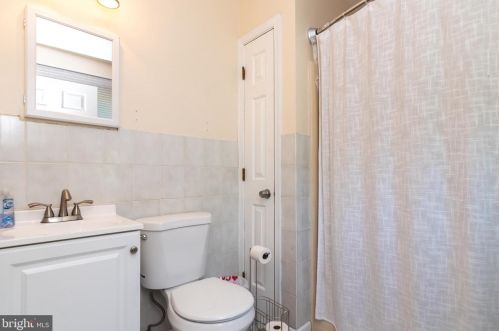 237 Forrestal Dr, Bear DE  19701-1642 exterior