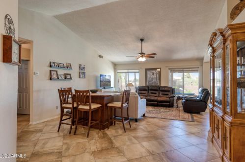 4450 Cielo Grande, Glendale, AZ 85310-3904