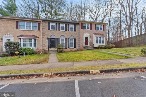 9107 Fisteris Ct, Springfield VA  22152-2113 exterior