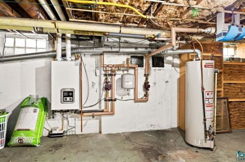 28 7 St, Scanlon MN  55720-1804 exterior