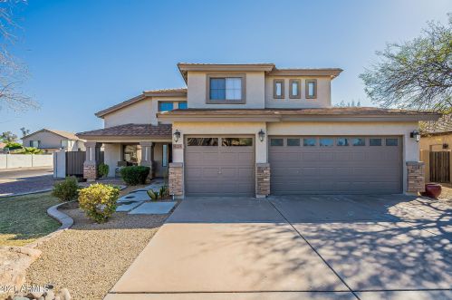 4225 Ivanhoe St, Gilbert, AZ 85295-7786